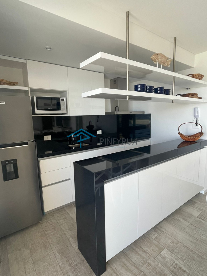 Apartamento ID.89 - PALCOS DE LA POSTA 202 APARTAMENTO EN VENTA CON EXCELENTES VISTAS AL MAR 2 DORM
