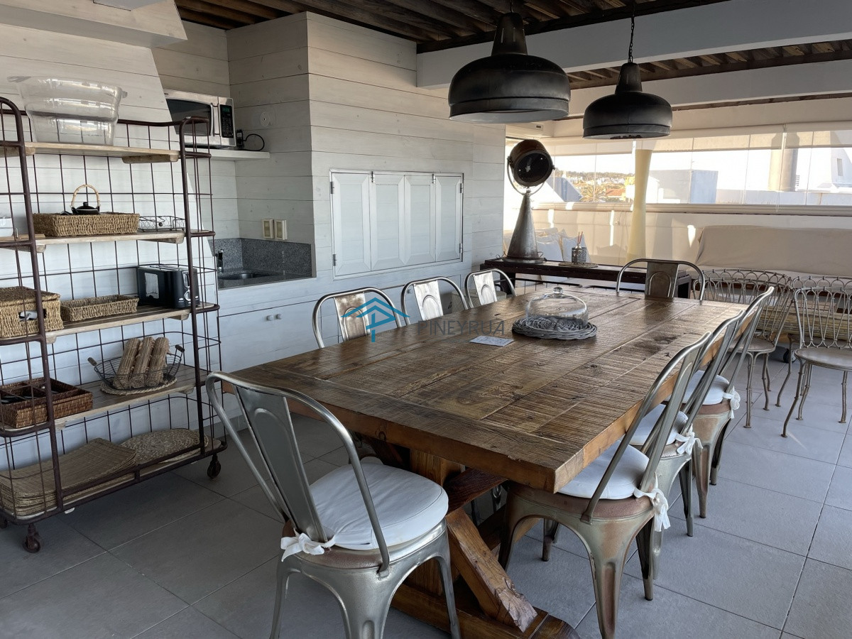 Apartamento ID.67 - EXCELENTE APARTAMENTO EN VENTA FRENTE A PLAYA MONTOYA 3 DORMITORIOS