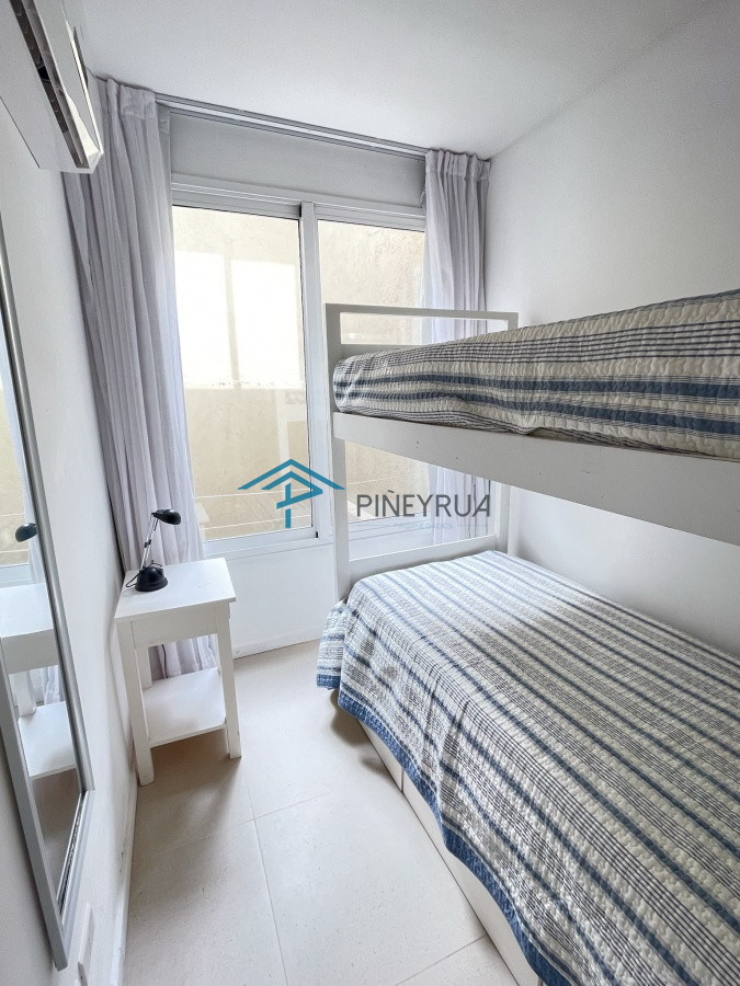 APARTAMENTO EN ALQUILER EN EDIFICIO BAHÍA DE MONTOYA 3 DORMITORIO