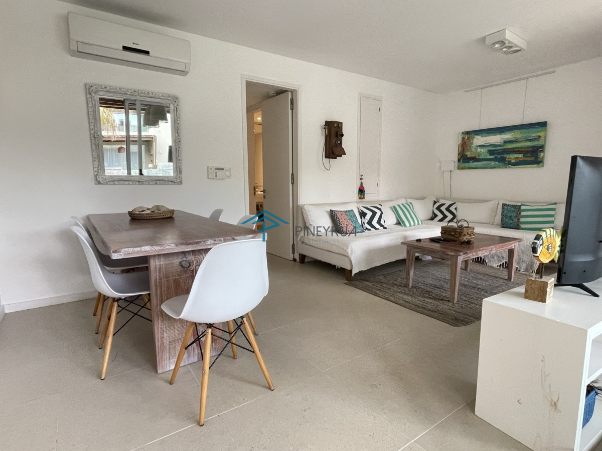 APARTAMENTO EN ALQUILER EN EDIFICIO BAHÍA DE MONTOYA 3 DORMITORIO