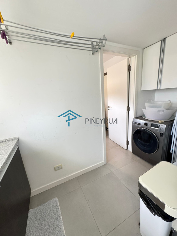 Apartamento en Venta en Brava, primera línea. 3 suites, dep. servicio. Full amenities