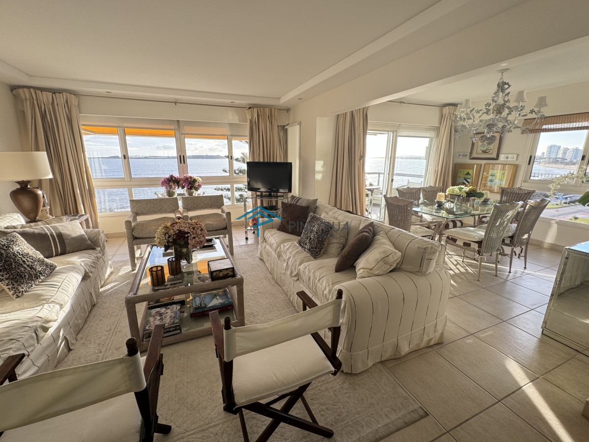 MALECON I UNIDAD 604 ESPECTACULAR APARTAMENTO EN VENTA EN LA PENINSULA