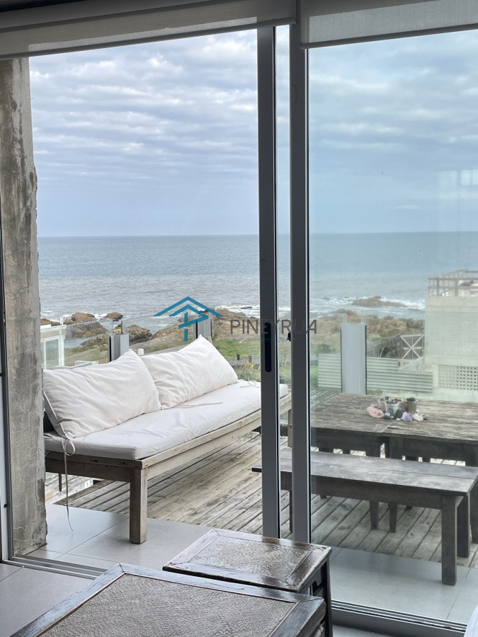 Apartamento ID.107 - EN VENTA TRIPLEX EN MONTOYA CON VISTA AL MAR 3 DORMITORIOS