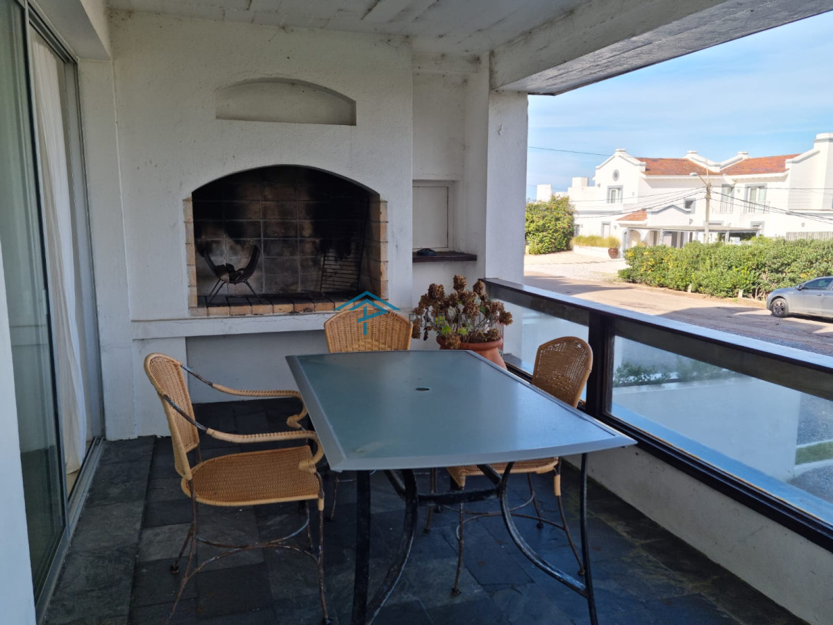Apartamento ID.375 - APARTAMENTO DE 3 DORMITORIOS EN VENTA A POCOS METROS DE PLAYA MONTOYA