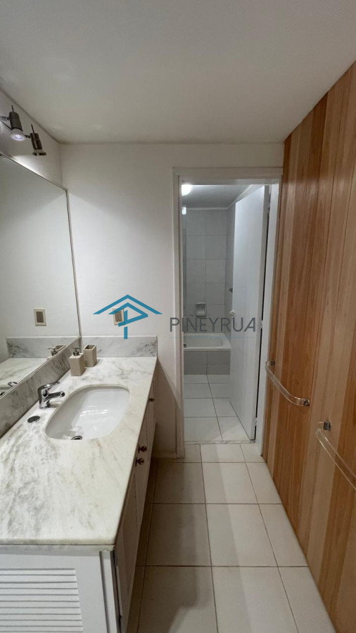 APARTAMENTO EN VENTA EN MANANTIALES, PRIMERA LINEA 3 DORMITORIOS