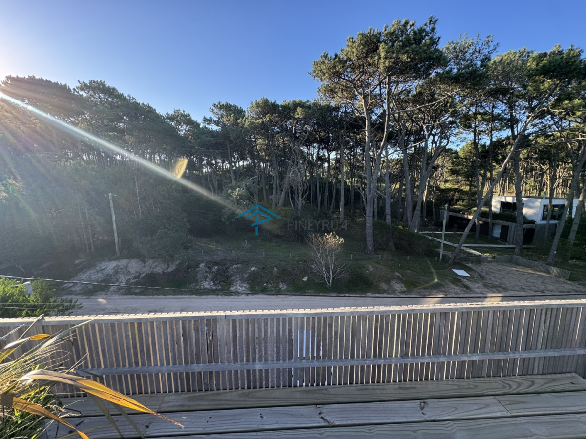 Apartamento en venta en La Juanita 1 dormitorio 