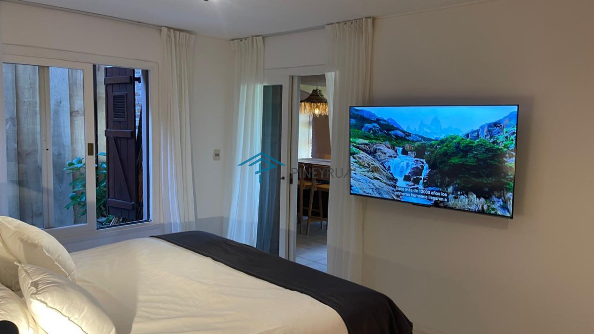 APARTAMENTO EN VENTA EN MANANTIALES, PRIMERA LINEA 3 DORMITORIOS