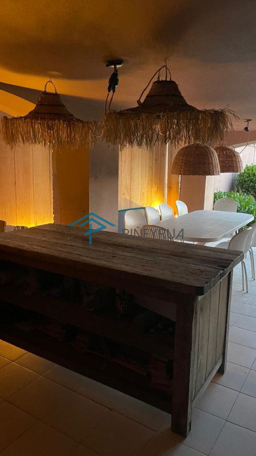 Apartamento ID.195 - APARTAMENTO EN VENTA EN MANANTIALES, PRIMERA LINEA 3 DORMITORIOS