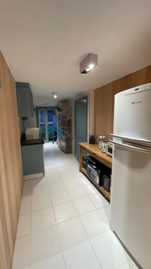 Apartamento ID.195 - APARTAMENTO EN VENTA EN MANANTIALES, PRIMERA LINEA 3 DORMITORIOS