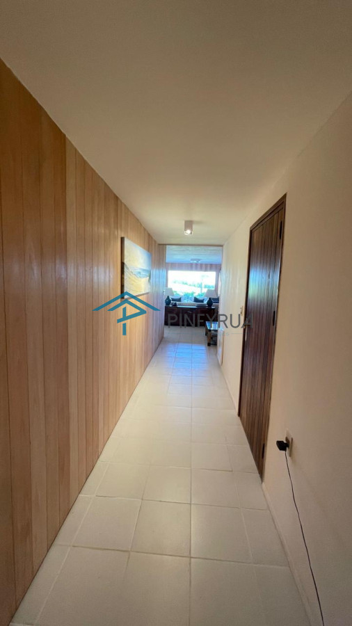 APARTAMENTO EN VENTA EN MANANTIALES, PRIMERA LINEA 3 DORMITORIOS