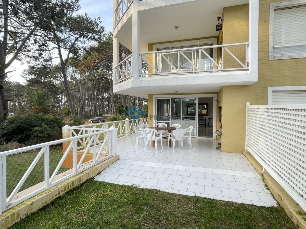 Apartamento ID.168 - APARTAMENTO EN VENTA EN EDIFICIO PINARES DE LA BARRA 3 DORMITORIOS