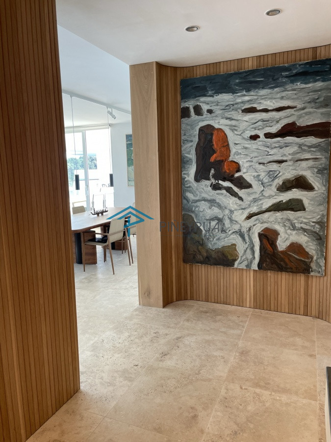 Apartamento ID.76 - APARTAMENTO EN VENTA EN EDIFICIO DELAMAR EXCELENTES VISTAS 4 DORMITORIOS