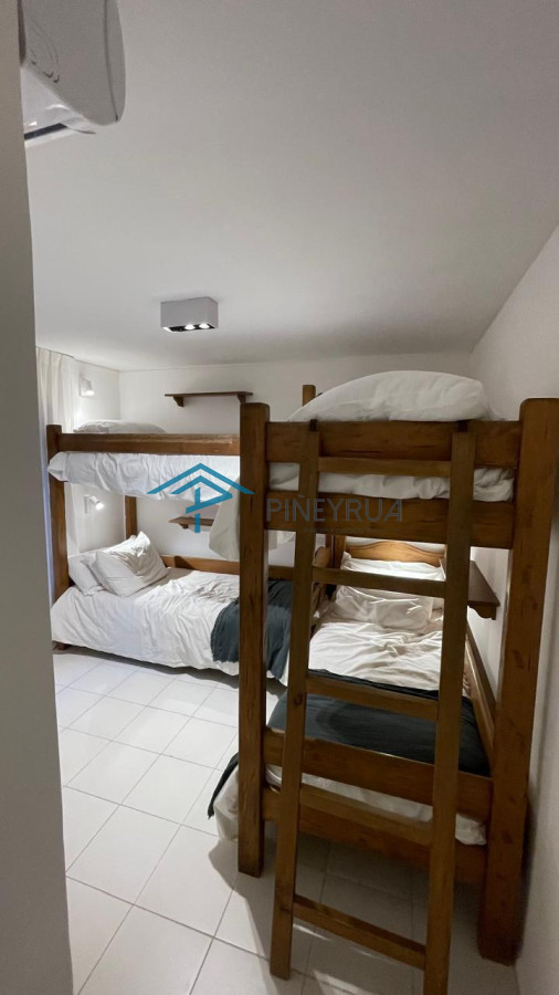 APARTAMENTO EN VENTA EN MANANTIALES, PRIMERA LINEA 3 DORMITORIOS