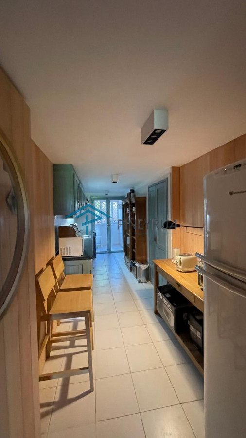 APARTAMENTO EN VENTA EN MANANTIALES, PRIMERA LINEA 3 DORMITORIOS