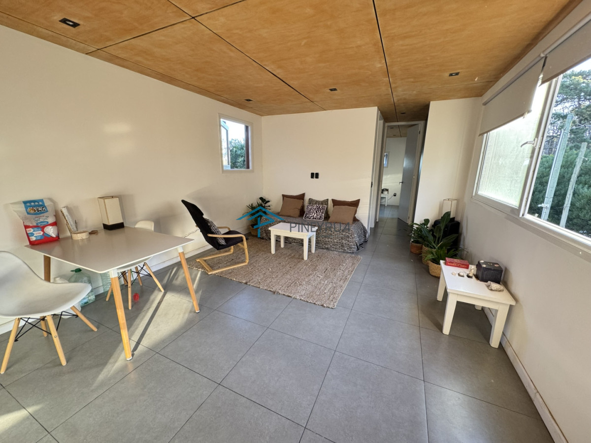 Apartamento en venta en La Juanita 1 dormitorio 