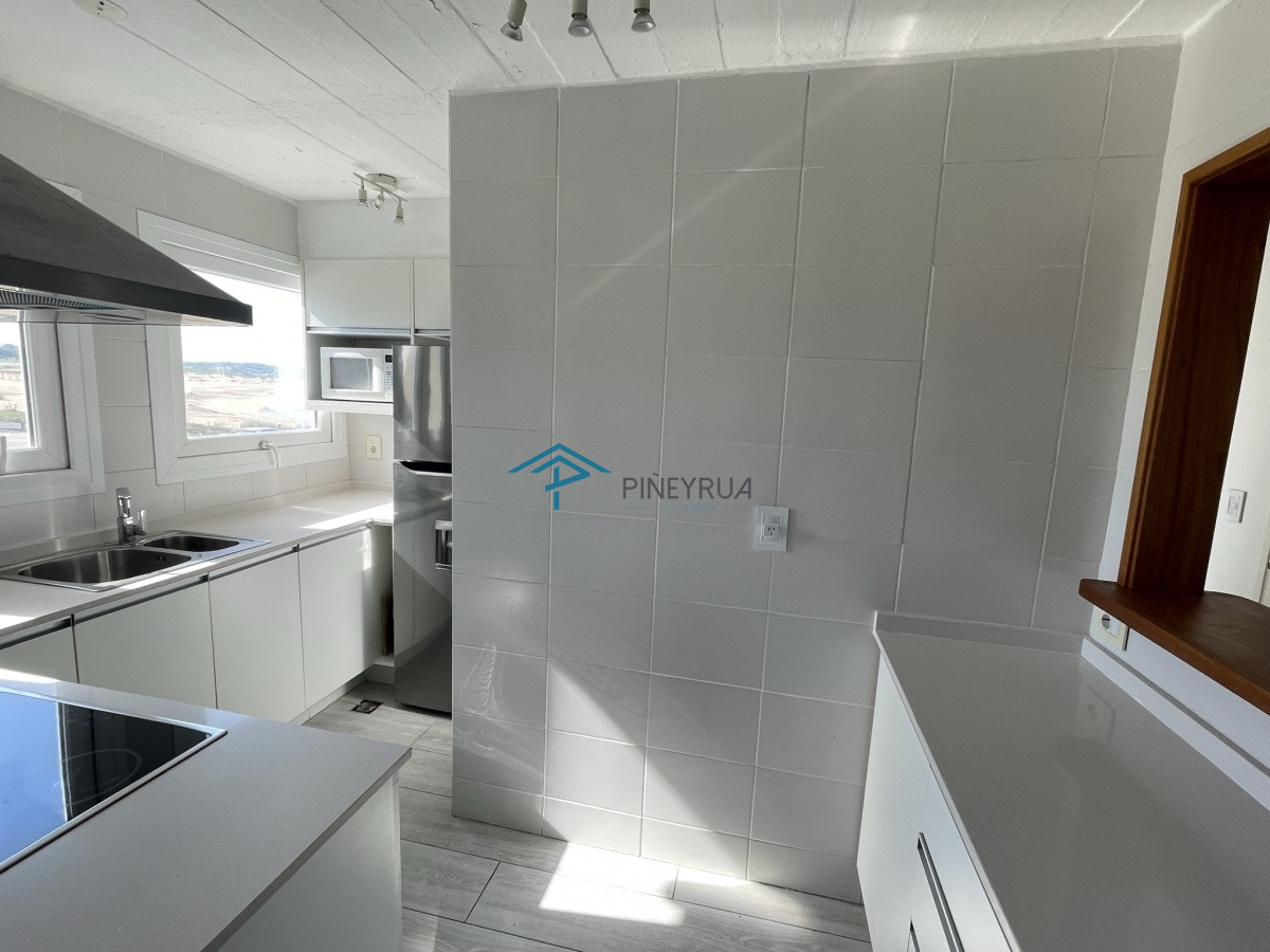 Apartamento ID.81 - APARTAMENTO EN ALQUILER FRENTE A PLAYA MONTOYA 2 DORMITORIOS