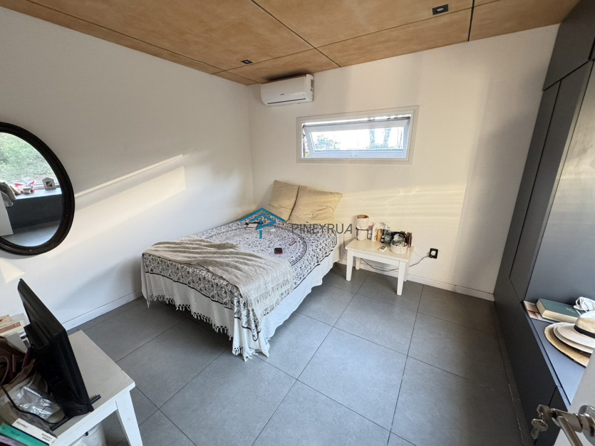 Apartamento en venta en La Juanita 1 dormitorio 