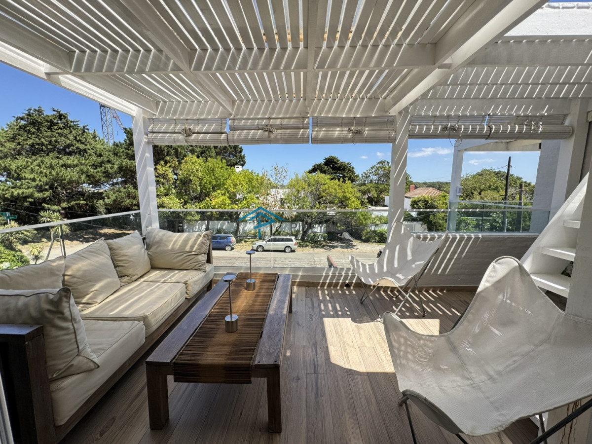 Apartamento en Venta en La Barra Miradores 2 