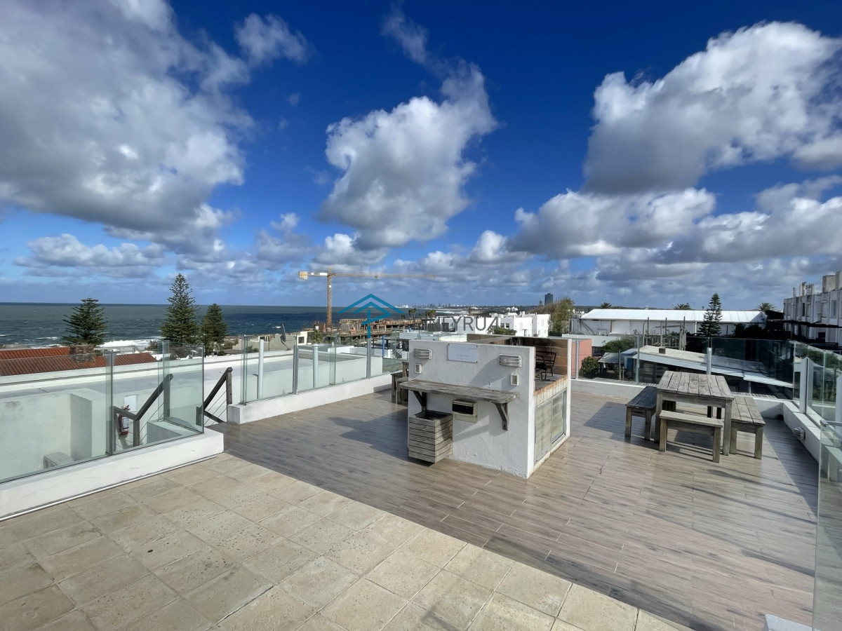 Apartamento ID.159 - APARTAMENTO EN VENTA, MUY BUENA UBICACION EN LA BARRA 3 DORMITORIOS