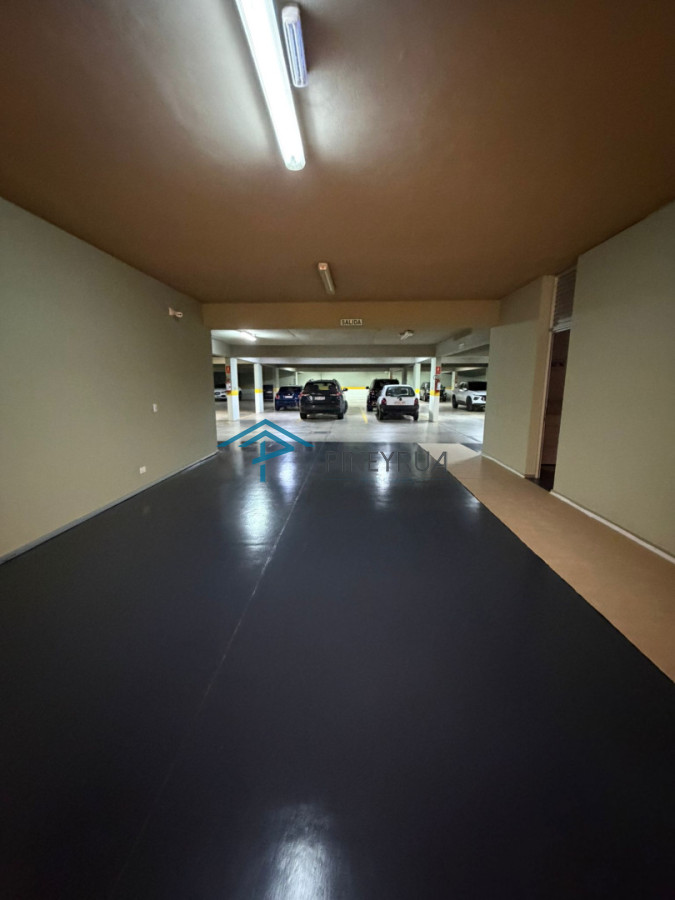 Apartamento en Venta en Brava, frente al mar, parrillero propio, 3 suites, 200 m2.
