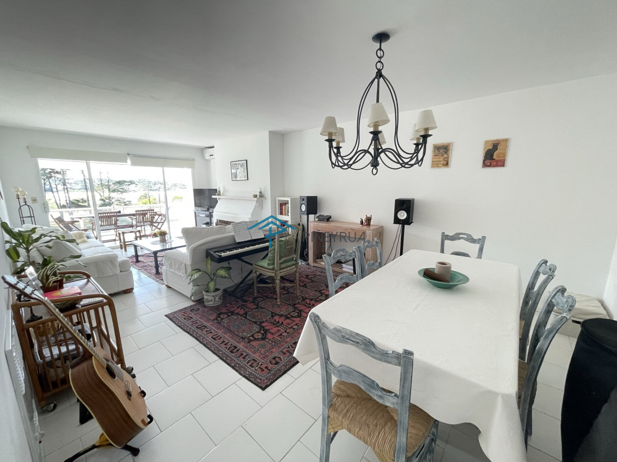 Apartamento ID.207 - APARTAMENTO EN VENTA CERCA DEL PUENTE DE LA BARRA 2 DORMITORIOS