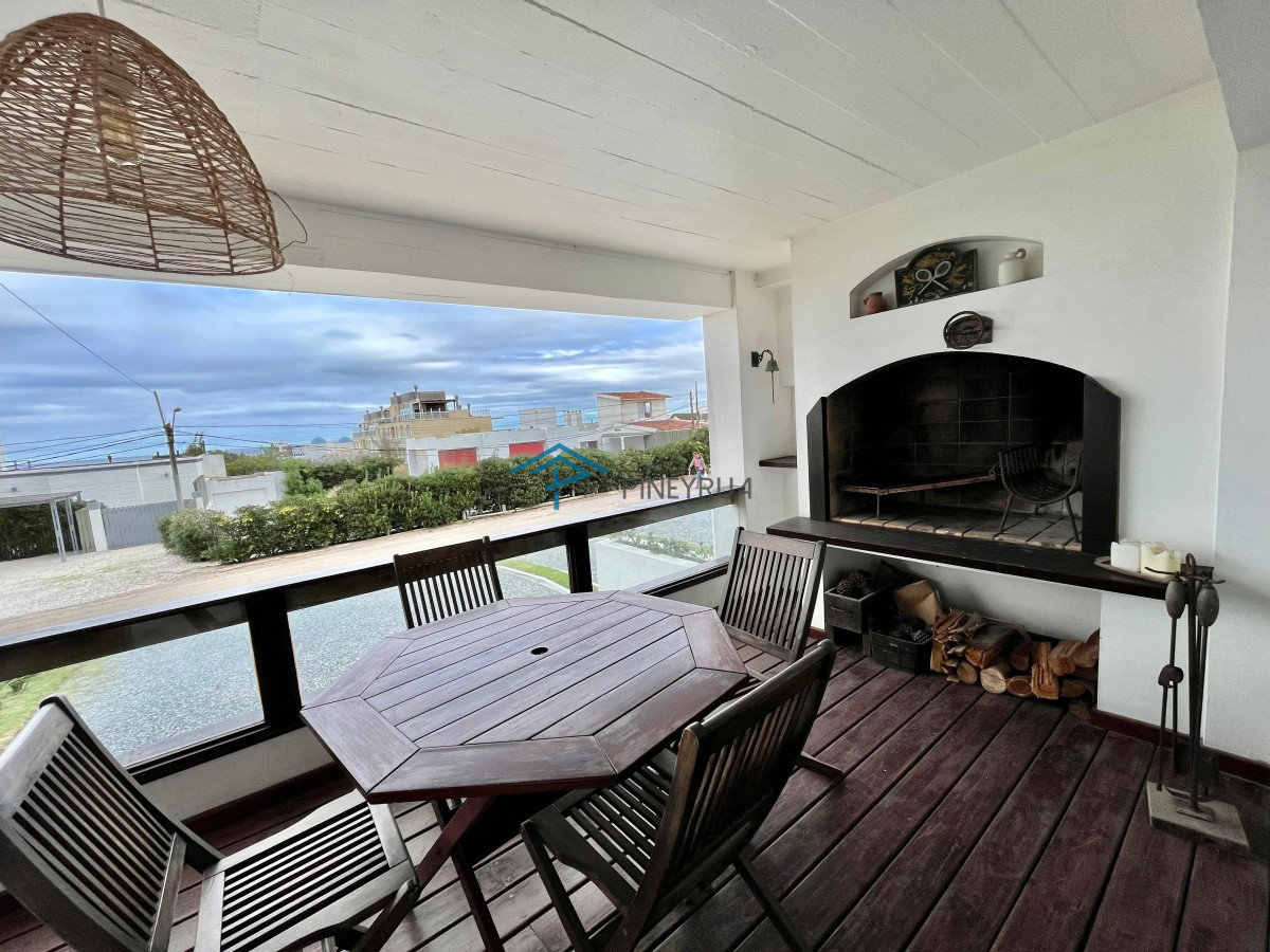 Apartamento ID.164 - APARTAMENTO EN VENTA A PASOS DE PLAYA MONTOYA 3 DORMITORIOS