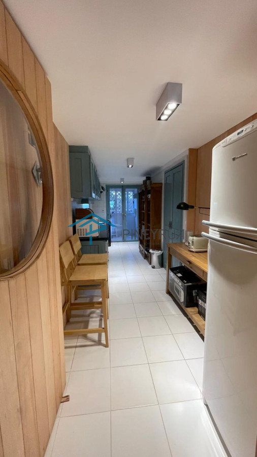 APARTAMENTO EN VENTA EN MANANTIALES, PRIMERA LINEA 3 DORMITORIOS