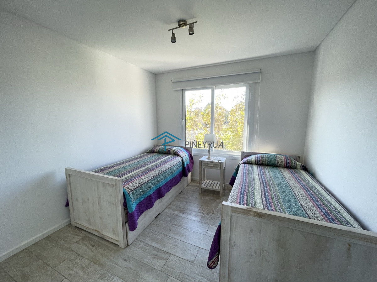 Apartamento ID.88 - PALCOS DE LA POSTA 203 EXCELENTE APARTAMENTO EN VENTA FRENTE AL MAR 2 DORM