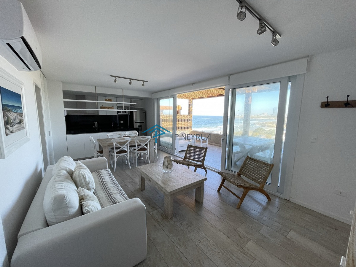 Apartamento ID.88 - PALCOS DE LA POSTA 203 EXCELENTE APARTAMENTO EN VENTA FRENTE AL MAR 2 DORM