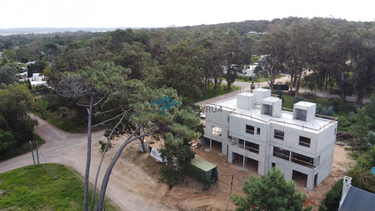 Apartamento ID.40 - APARTAMENTO A ESTRENAR EN MONTOYA 3 DORMITORIOS