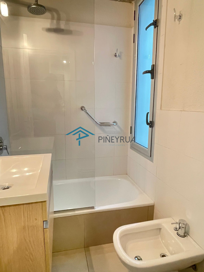 Apartamento ID.159 - APARTAMENTO EN VENTA, MUY BUENA UBICACION EN LA BARRA 3 DORMITORIOS