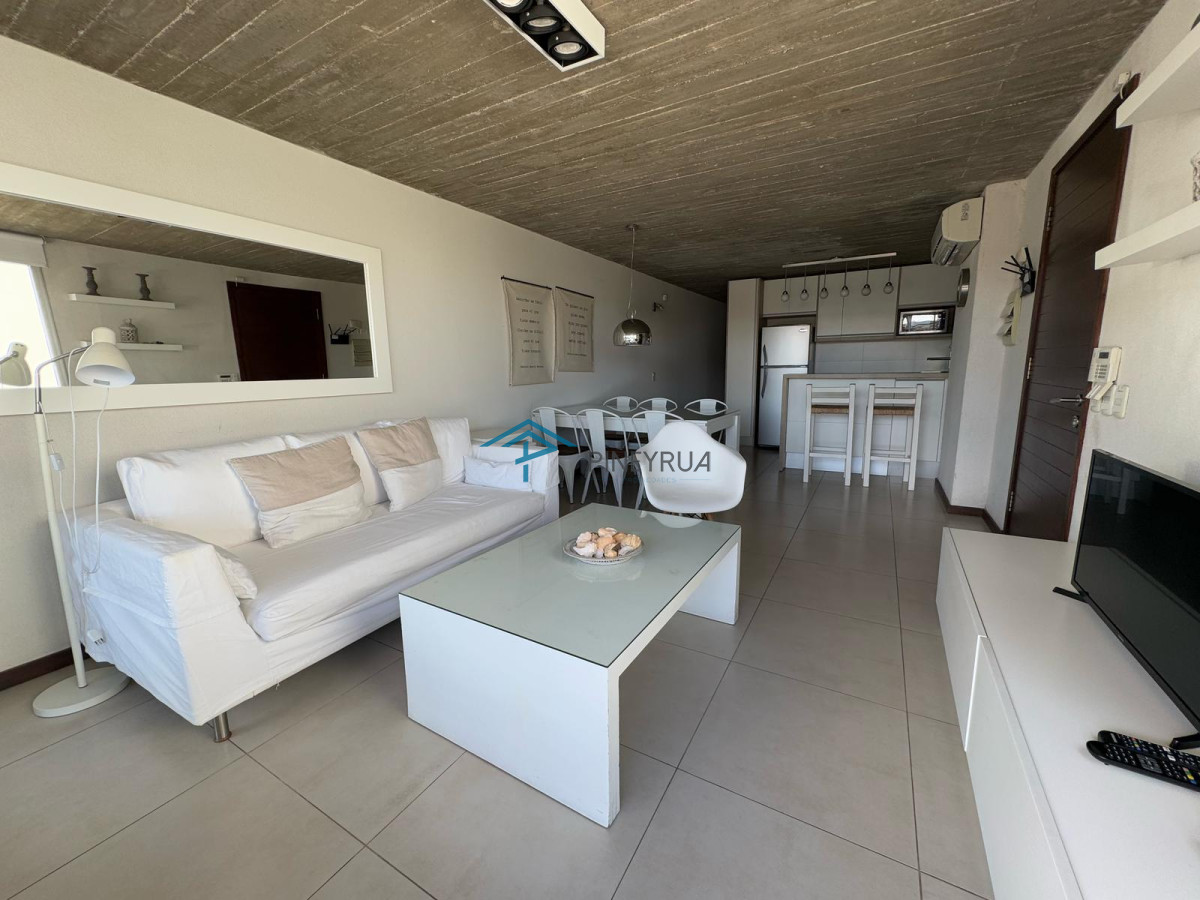Apartamento ID.63 - APARTAMENTO EN VENTA EN LA BARRA MUY BUENA UBICACION 3 DORMITORIOS
