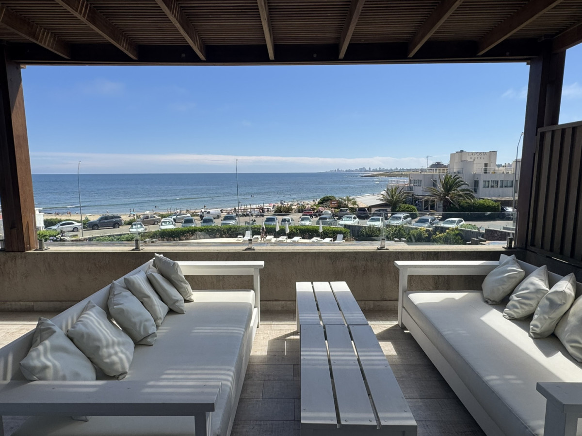 PALCOS DE LA POSTA 205 - ESPECTACULAR APARTAMENTO EN VENTA FRENTE AL MAR