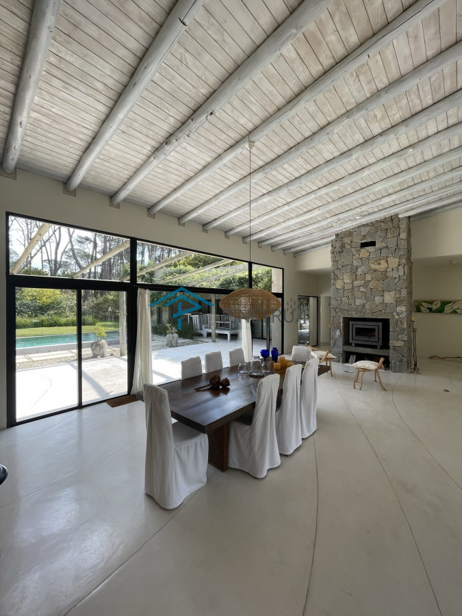Casa ID.219 - Encantadora casa en Venta Laguna Blanca 3 dormitorios 