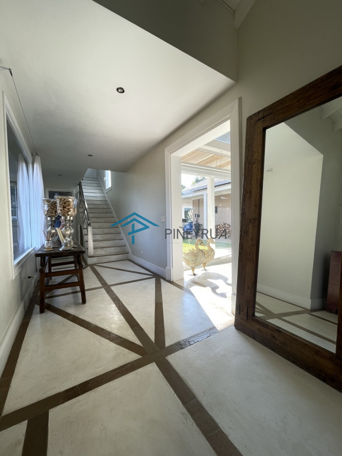 Casa ID.212 - ESPECTACULAR PROPIEDAD EN VENTA EN EL CLUB DE LA BARRA 