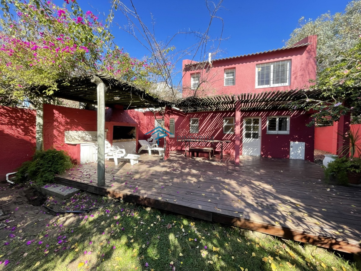 Casa ID.84 - La Bianca, casa en La Barra, 4 dormitorios mas servicio