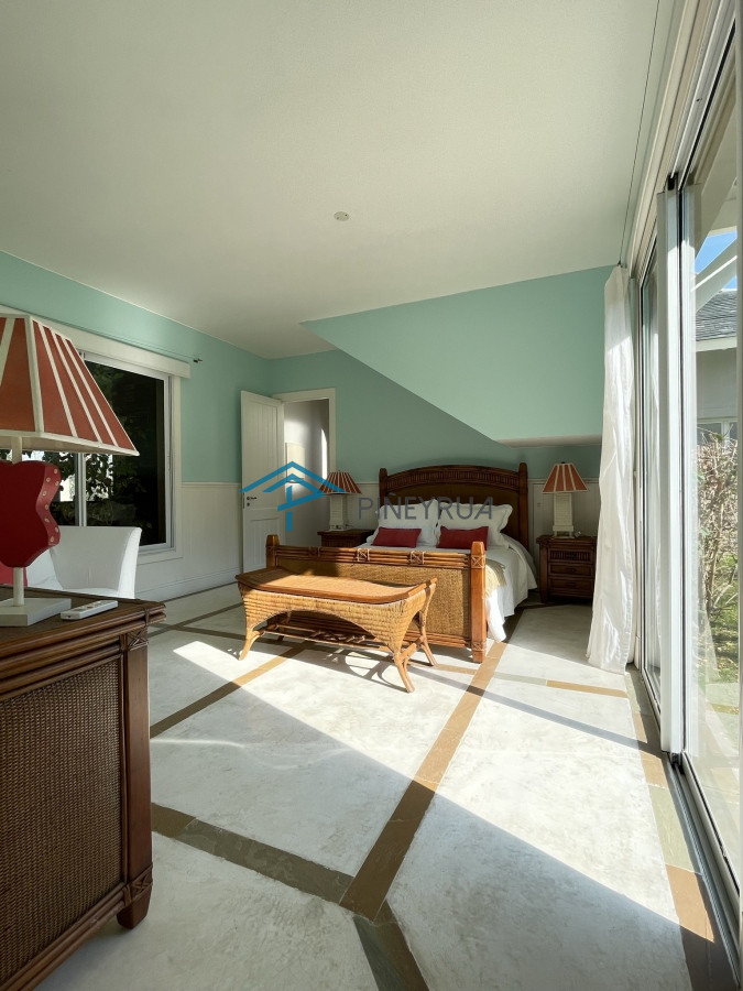 Casa ID.212 - ESPECTACULAR PROPIEDAD EN VENTA EN EL CLUB DE LA BARRA 