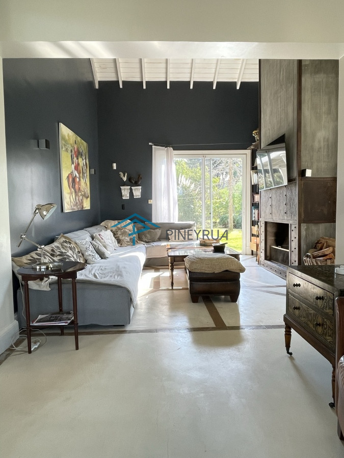 Casa ID.212 - ESPECTACULAR PROPIEDAD EN VENTA EN EL CLUB DE LA BARRA 