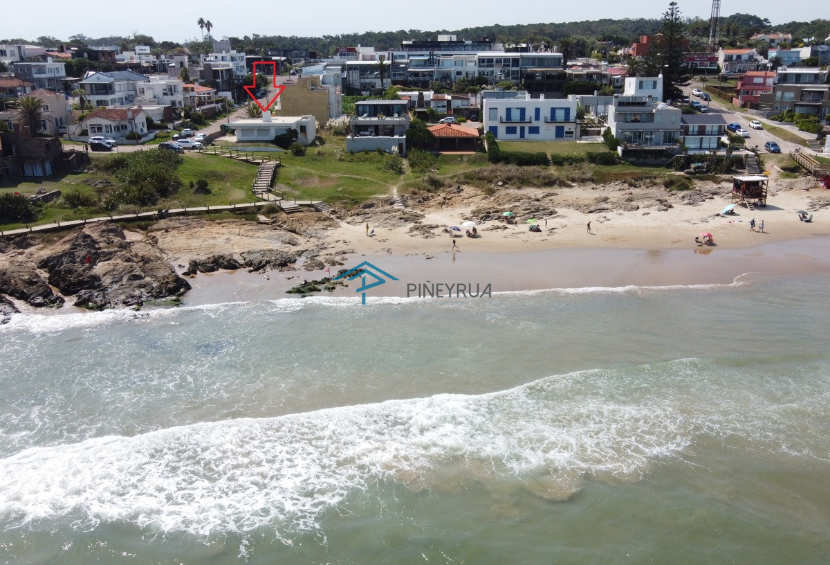 Casa ID.42 - EN VENTA CASA DE 2 DORMITORIOS SOBRE PLAYA LA POSTA DEL CANGREJO