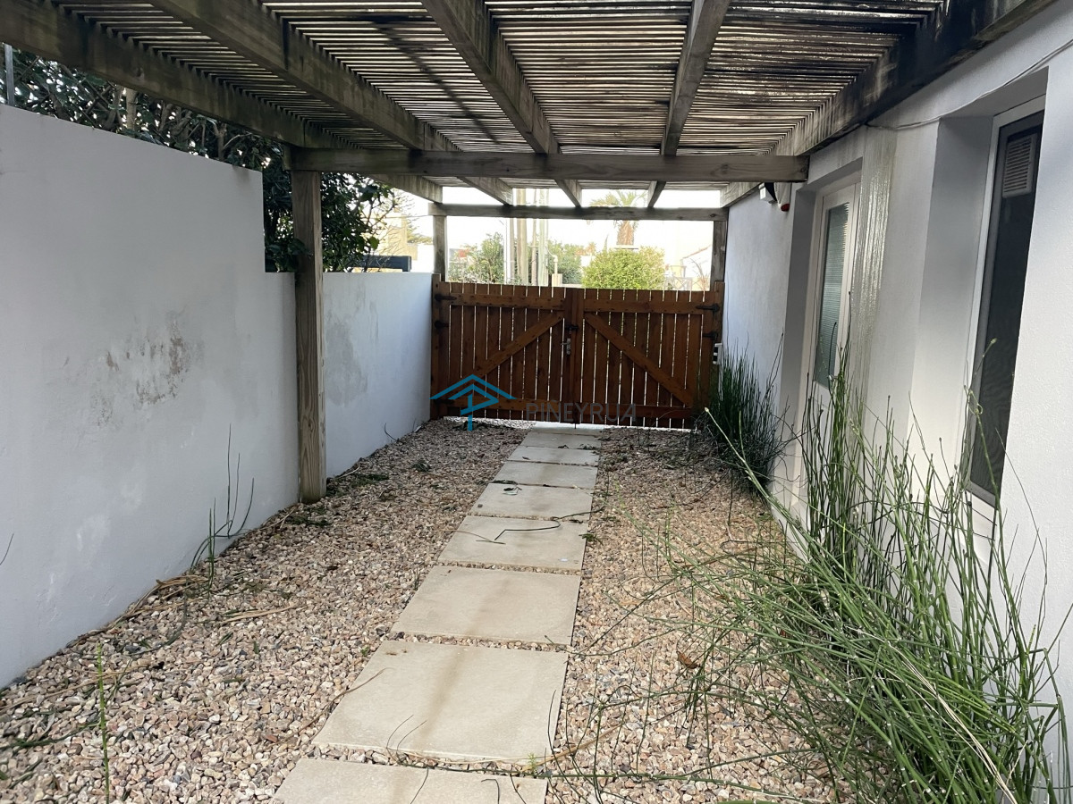 Casa ID.193 - EN VENTA EXCELENTE PROPIEDAD EN LA POSTA DEL CANGREJO 3 DORMITORIOS