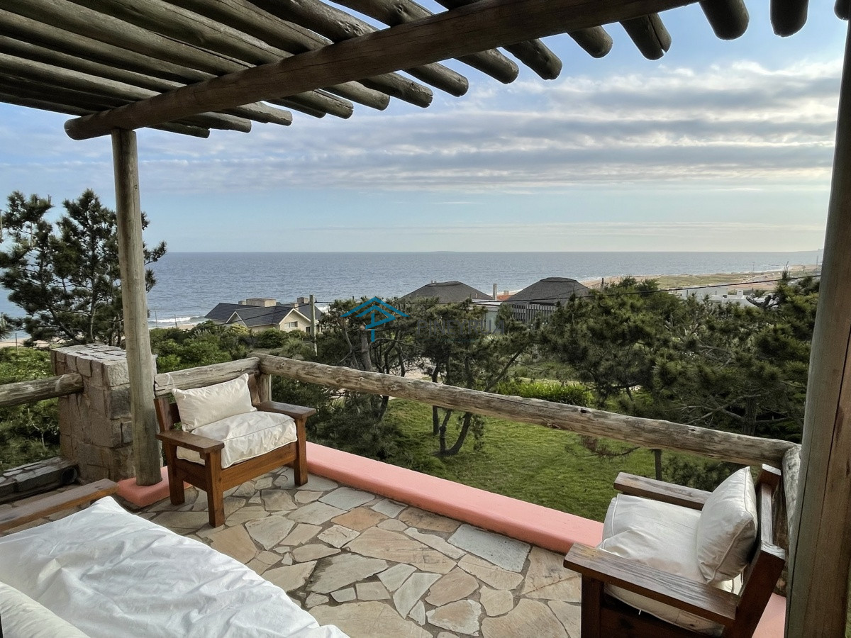 Casa ID.68 - SEA WITCH - CASA EN EL CHORRO