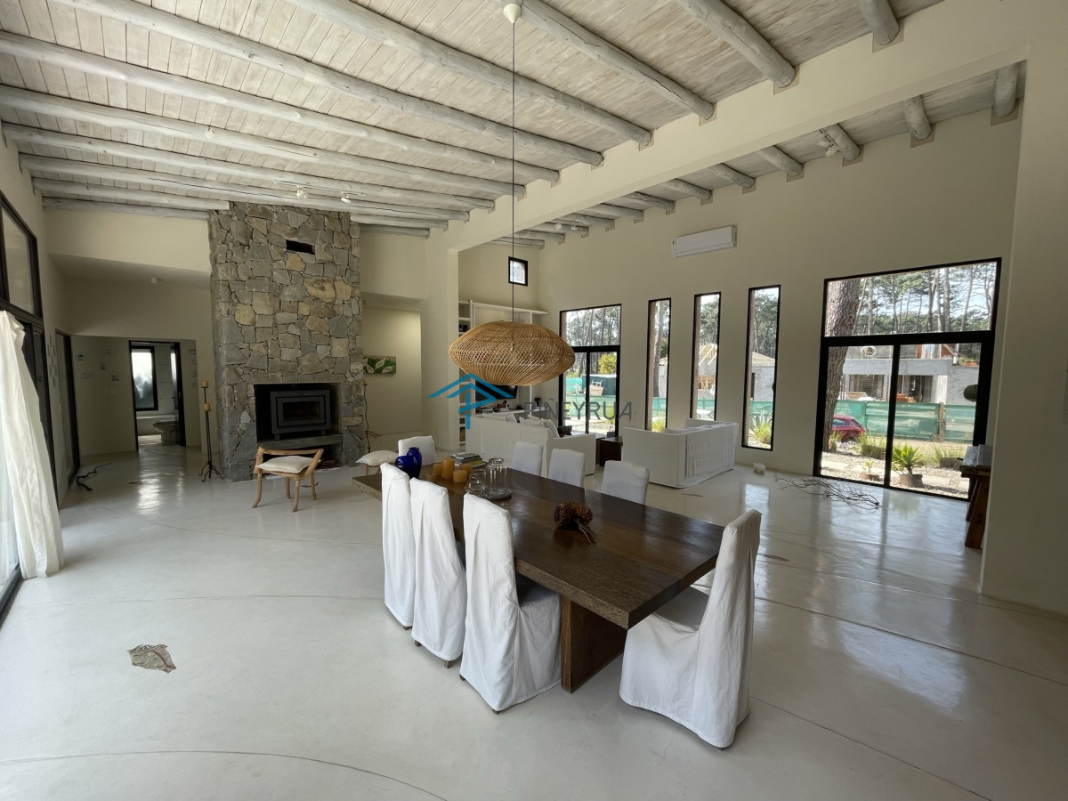 Casa ID.219 - Encantadora casa en Venta Laguna Blanca 3 dormitorios 