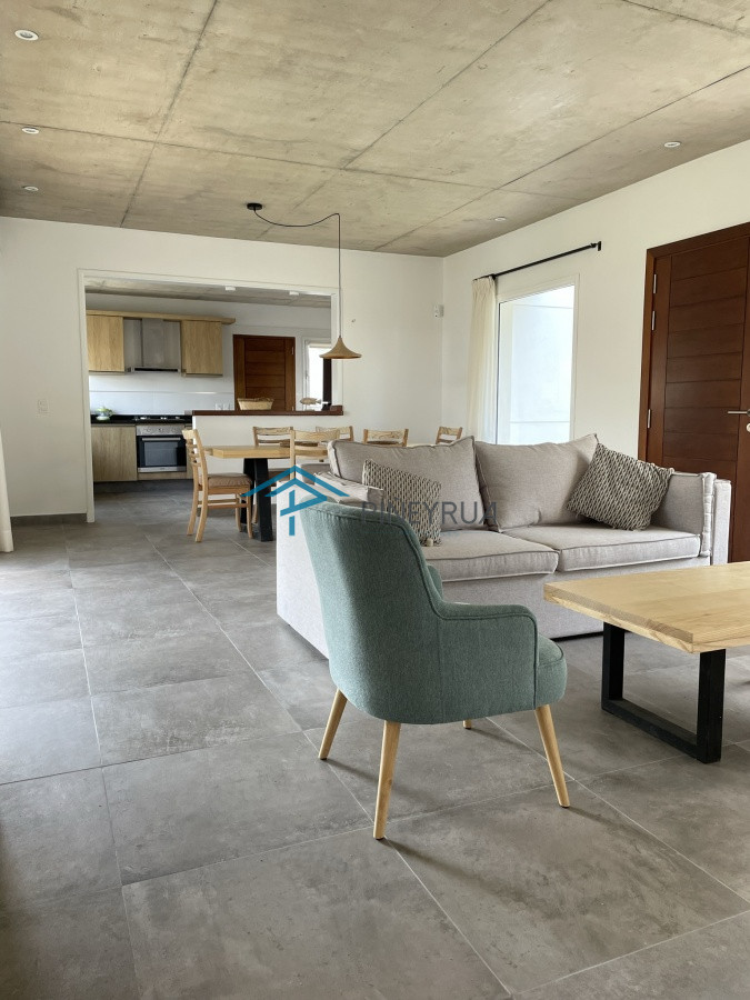 Casa ID.106 - EN VENTA CASA A ESTRENAR EN LA BARRA 3 DORMITORIOS Y PISCINA