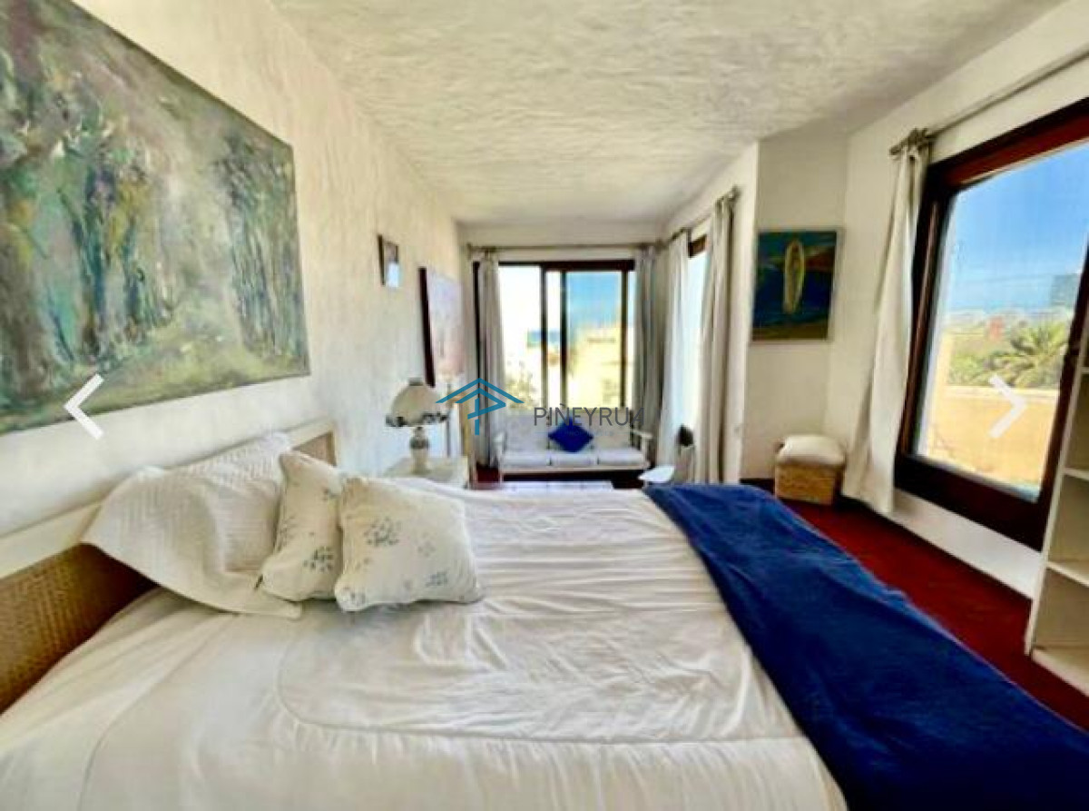 CASA EN VENTA A POCOS METROS DE LA PLAYA DE LA DESEMBOCADURA