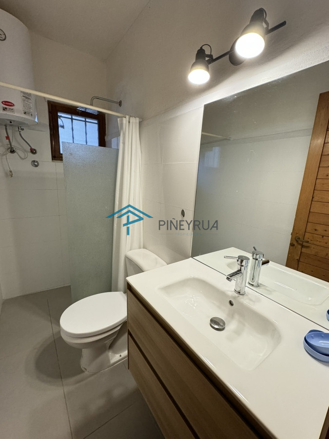 Casa ID.352 - Casa ubicada en La Barra a pasos del mar. 