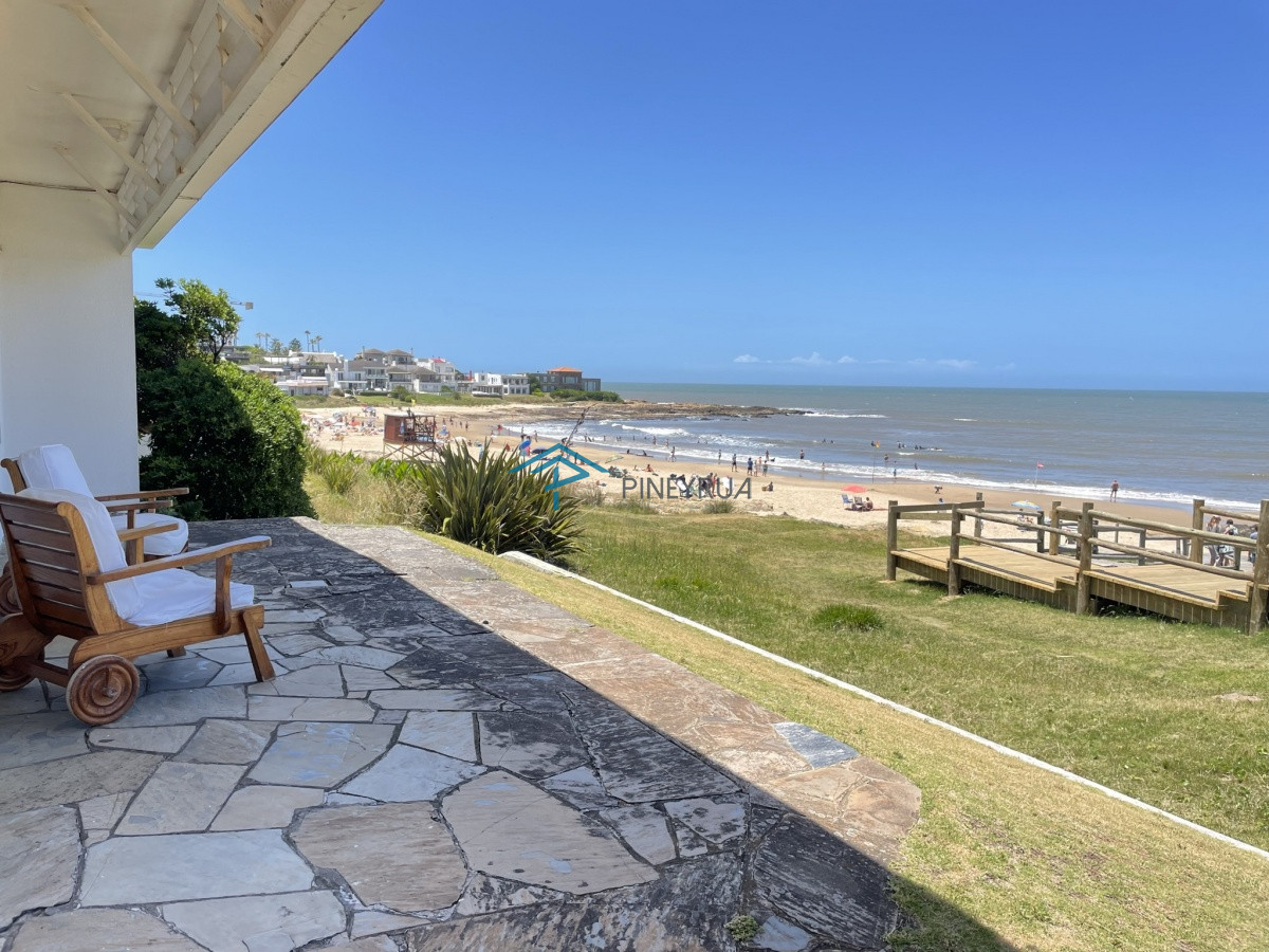 Casa ID.42 - EN VENTA CASA DE 2 DORMITORIOS SOBRE PLAYA LA POSTA DEL CANGREJO