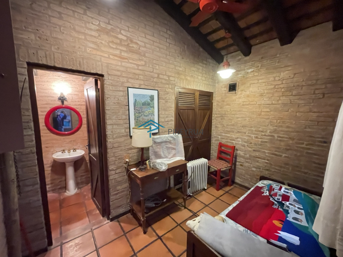 Casa ID.142 - LA TORTUGA DE MONTOYA, IMPACTANTE PROPIEDAD A PASOS DEL MAR