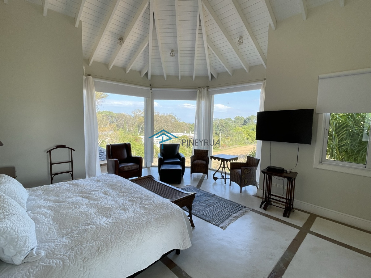 Casa ID.212 - ESPECTACULAR PROPIEDAD EN VENTA EN EL CLUB DE LA BARRA 
