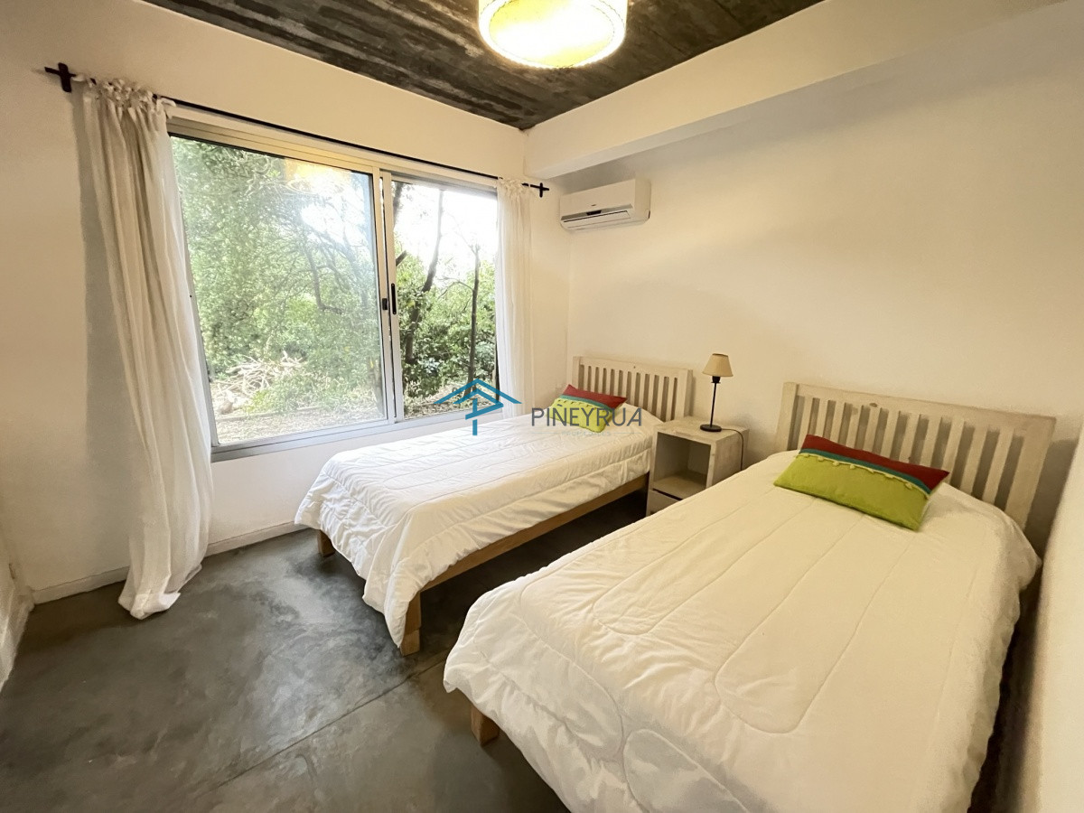 Casa ID.69 - CASA CON VISTA AL MAR EN VENTA EN EL CHORRO 4 DORMITORIOS