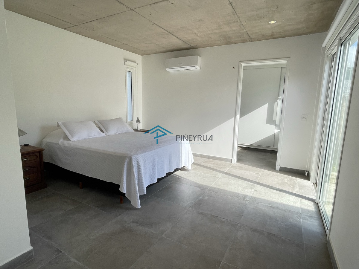 Casa ID.106 - EN VENTA CASA A ESTRENAR EN LA BARRA 3 DORMITORIOS Y PISCINA